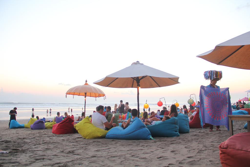 Arnawa Inn Seminyak Esterno foto